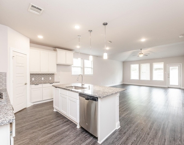 16611 Highland Country Drive - Photo Thumbnail 7
