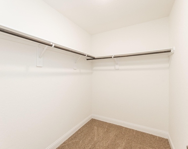 16611 Highland Country Drive - Photo Thumbnail 35