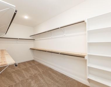 16611 Highland Country Drive - Photo Thumbnail 24