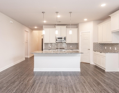 16611 Highland Country Drive - Photo Thumbnail 13