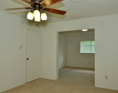 10094 Ash Fork Drive - Photo Thumbnail 13