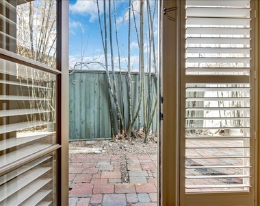 2318 Welch Street - Photo Thumbnail 7