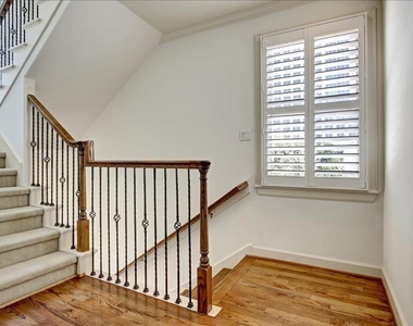 2318 Welch Street - Photo Thumbnail 9
