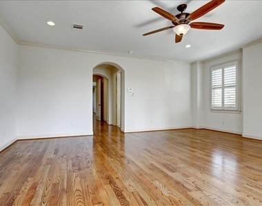 2318 Welch Street - Photo Thumbnail 20