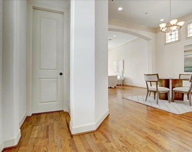 2318 Welch Street - Photo Thumbnail 10