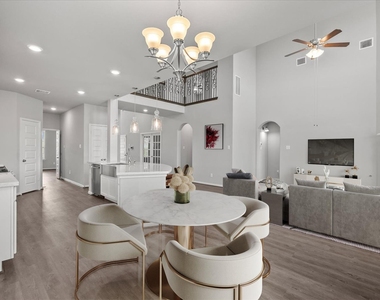 1833 Kenley Way - Photo Thumbnail 14