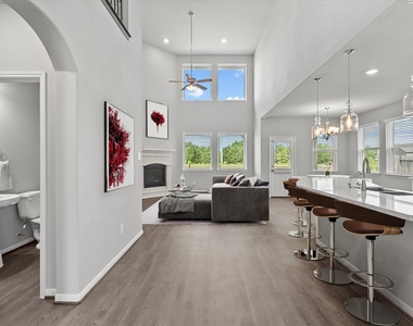 1833 Kenley Way - Photo Thumbnail 7