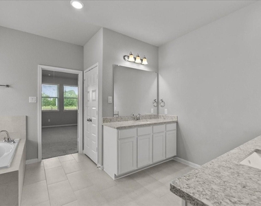1833 Kenley Way - Photo Thumbnail 23