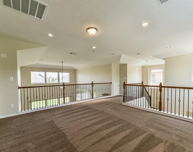 2815 E Trailblazer Lane - Photo Thumbnail 31