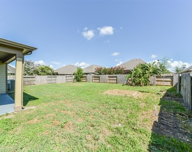 2815 E Trailblazer Lane - Photo Thumbnail 41