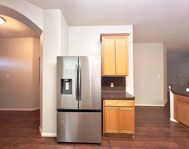 14614 Gearen Court - Photo Thumbnail 12