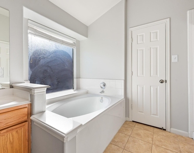14614 Gearen Court - Photo Thumbnail 17
