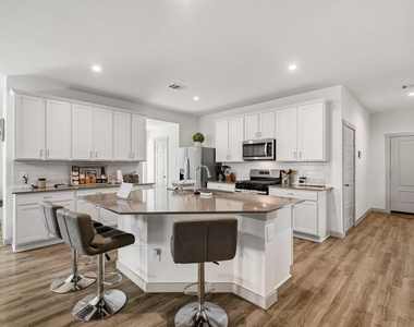 919 Tall Shire Court - Photo Thumbnail 6