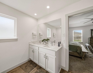 919 Tall Shire Court - Photo Thumbnail 11
