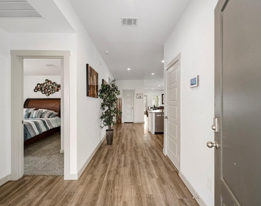919 Tall Shire Court - Photo Thumbnail 1