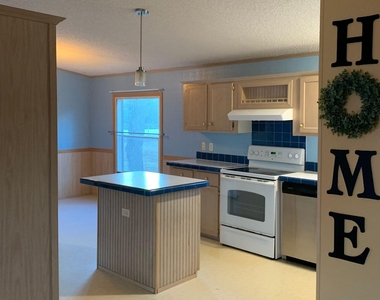 7742 Hwy 36 N - Photo Thumbnail 3