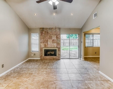 22630 Leedstown Lane - Photo Thumbnail 4
