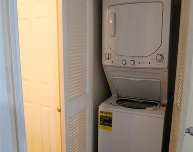 6289 Wilcrest Drive - Photo Thumbnail 20