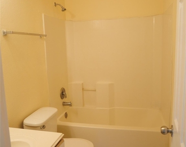 6289 Wilcrest Drive - Photo Thumbnail 15