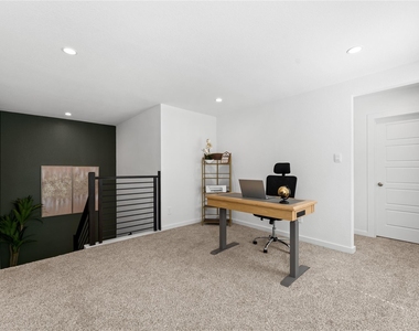2929 Amherst Meadow Lane - Photo Thumbnail 19