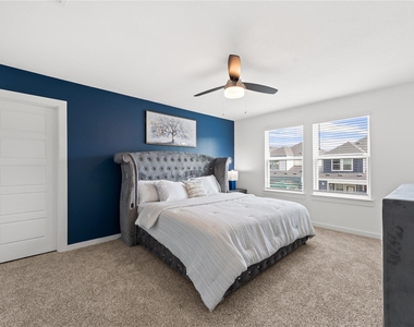 2929 Amherst Meadow Lane - Photo Thumbnail 13