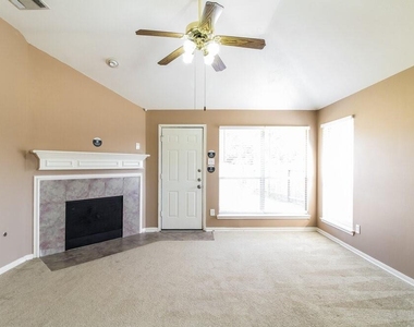 21502 Broadstone Drive - Photo Thumbnail 2