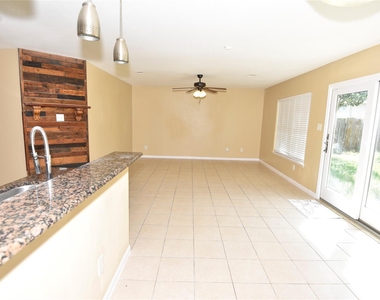 26811 Blacktail Court - Photo Thumbnail 10