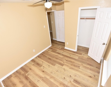 26811 Blacktail Court - Photo Thumbnail 21