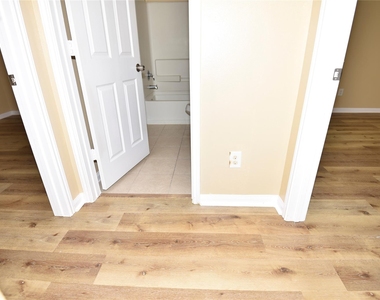 26811 Blacktail Court - Photo Thumbnail 14