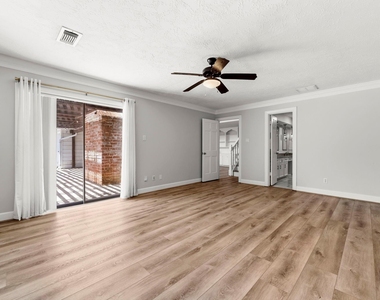 18319 Trace Forest Drive - Photo Thumbnail 18