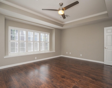 16031 Cassandra Park Street - Photo Thumbnail 18