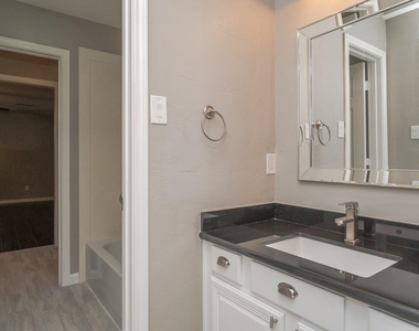 16031 Cassandra Park Street - Photo Thumbnail 25