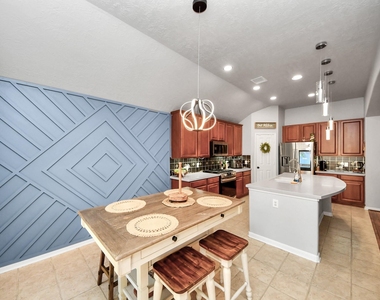 13806 Brighton Park Drive - Photo Thumbnail 24