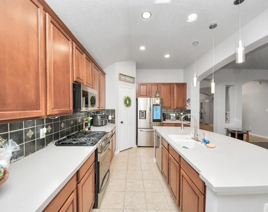 13806 Brighton Park Drive - Photo Thumbnail 18
