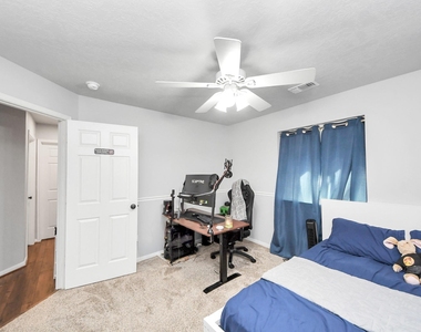 13806 Brighton Park Drive - Photo Thumbnail 28