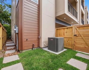 3311 Nettleton Street - Photo Thumbnail 33