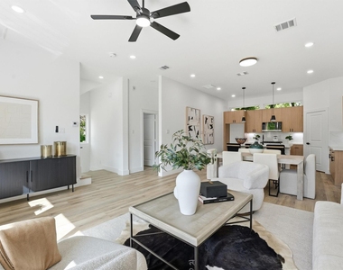 3311 Nettleton Street - Photo Thumbnail 4