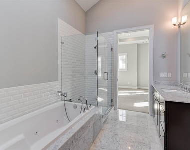 1215 W 24th Street - Photo Thumbnail 23