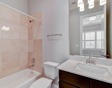 1215 W 24th Street - Photo Thumbnail 19