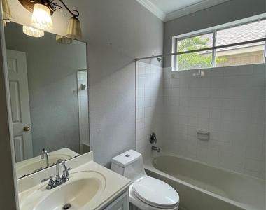 9343 Buffalo Bend Lane - Photo Thumbnail 25