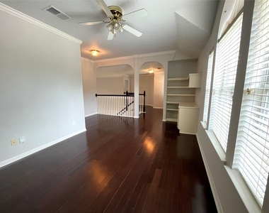 9343 Buffalo Bend Lane - Photo Thumbnail 21