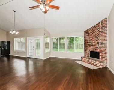 3002 Sherborne Street - Photo Thumbnail 2