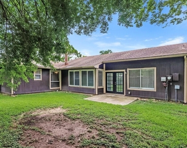 3002 Sherborne Street - Photo Thumbnail 14