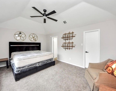 4527 Brookren Court - Photo Thumbnail 8