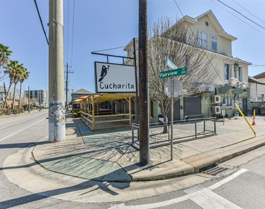 415 Fairview Avenue - Photo Thumbnail 5