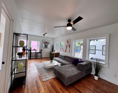 415 Fairview Avenue - Photo Thumbnail 2
