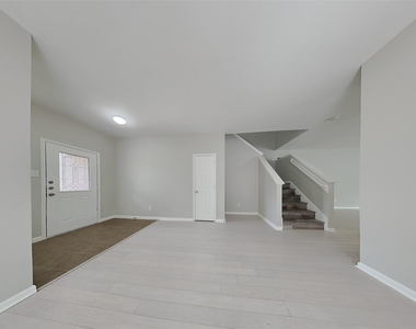 9443 Black Tooth Way - Photo Thumbnail 4