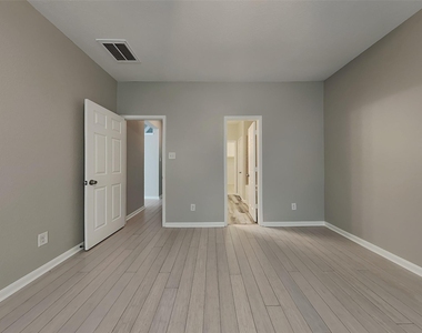 9443 Black Tooth Way - Photo Thumbnail 8