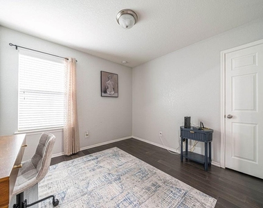 7222 Palomino Bay - Photo Thumbnail 8