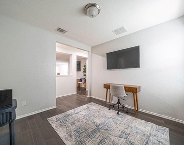 7222 Palomino Bay - Photo Thumbnail 9